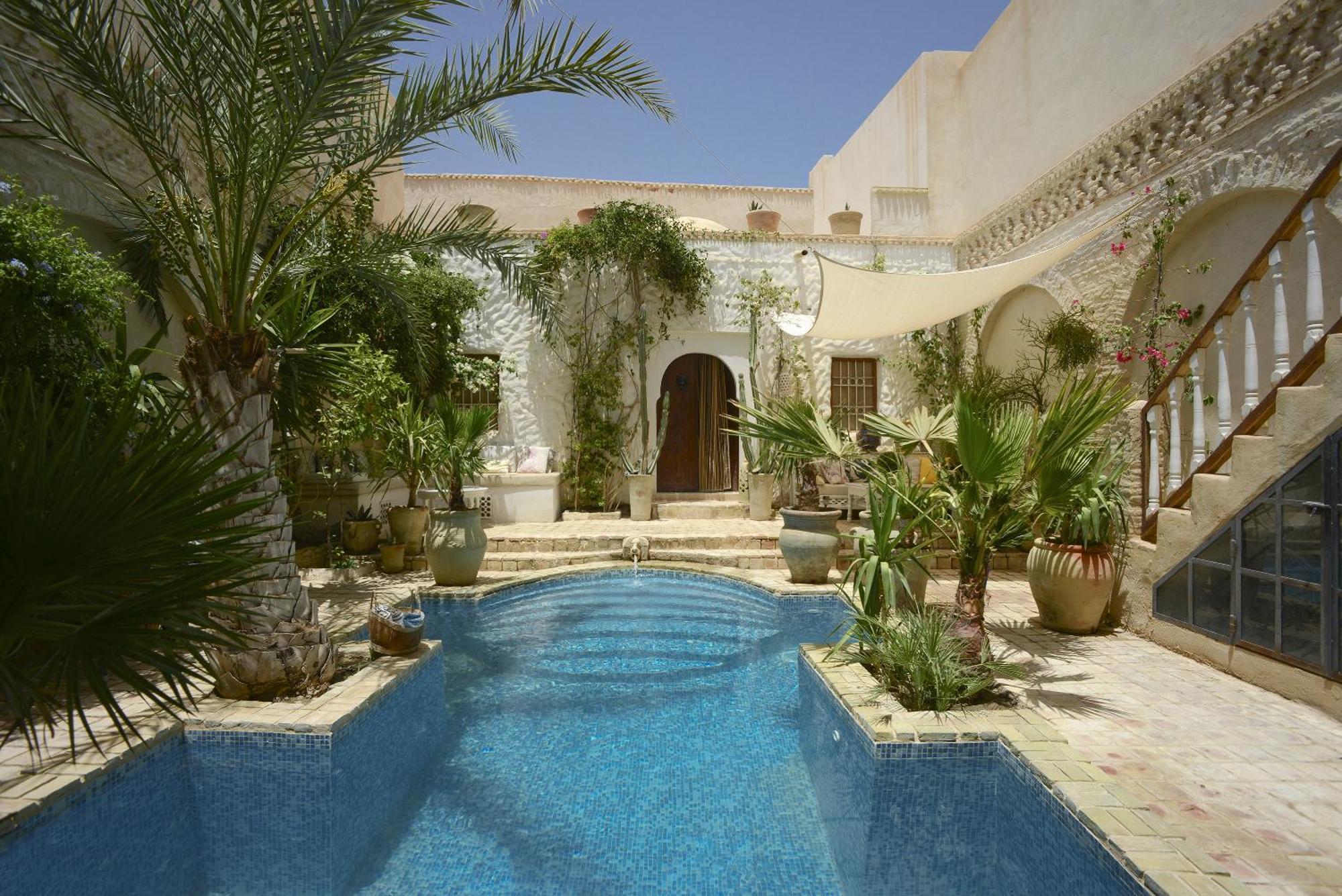 Riad Dar El Caid - Palais XIII Siecle 托泽尔 外观 照片